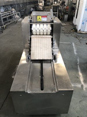 Industrial Bakery Business 2kw Semi Automatic Biscuits Machine for Nuts Raw Material