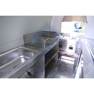 Long Service Life Motorcycle Tricycle Ice Cream Food Truck with Fully Equipped Kitchen