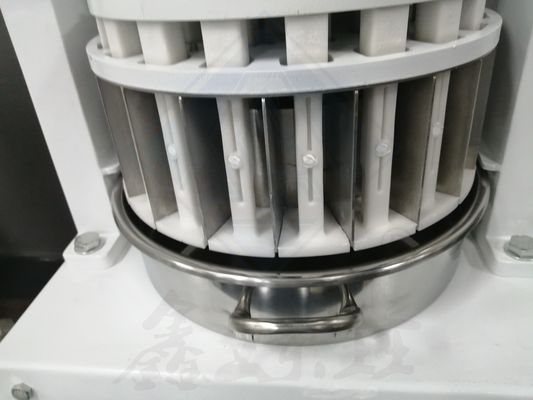 Dough Divider Manual Dough Dividing and Rounding Machine with Water Raw Material