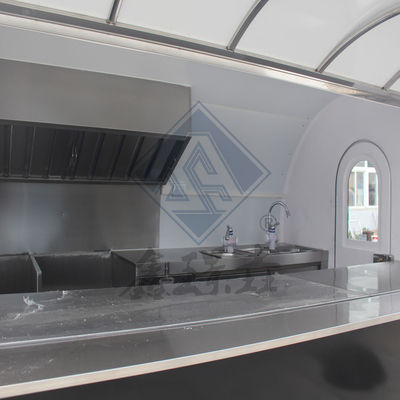 Outdoor Street Vending Double Axles Customized Food Snack Truck with Equipment