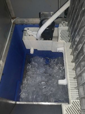 Home Ice Cubes Maker with Stainless Steel 304 Material and Fully Automatic Function