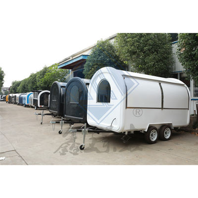 Outdoor Street Vending 4.5M Mobile Food Truck with Single/Double Axles and Design