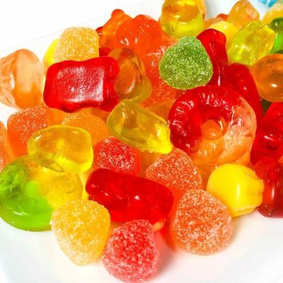 Shanghai Gummy Bear 's Automatic Candy Making Machine with Nice and 1900*980*1700MM Size