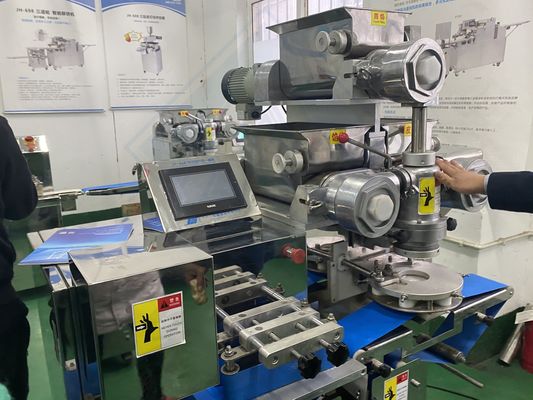 Food Shop Equipment Encrusting Machine for Filled Cookies and Depositor Cookie Making