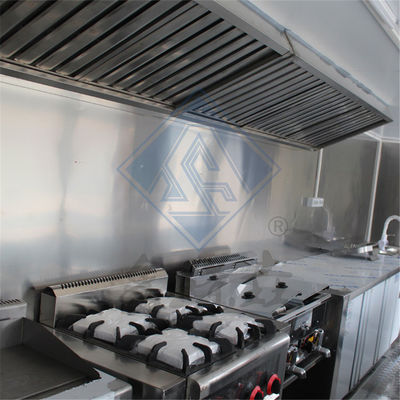 Customized 250 Mobile Single/Double Axles Industrial with Canopy Square Mobile Food Truck
