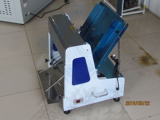 Commercial Bread Slicer with Easy Operating Function Vegetable and Fruit Knives