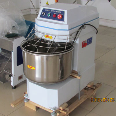 Big Capacity 50kg Nuts Spiral Dough Mixer for Bakery Equipment from Shanghai