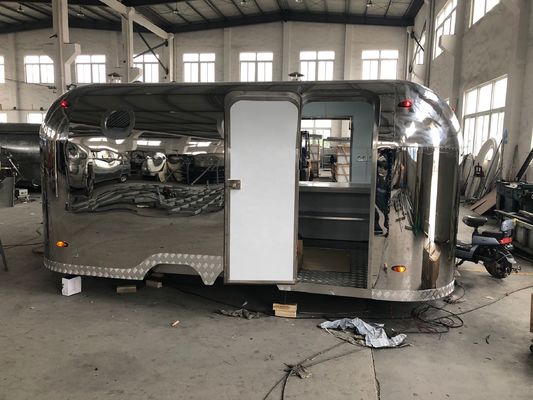 Road Wheel Hotdog Cart Mobile Food Truck Trailer with and Fully Equipped Restaurant