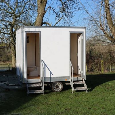Outdoor Customized Color Portable Mobile Toilet Trailer for Public Convenience