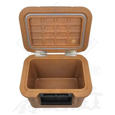 Restaurant Serving Chafing Dish with Insulated Stainless Steel Interior and Divisions