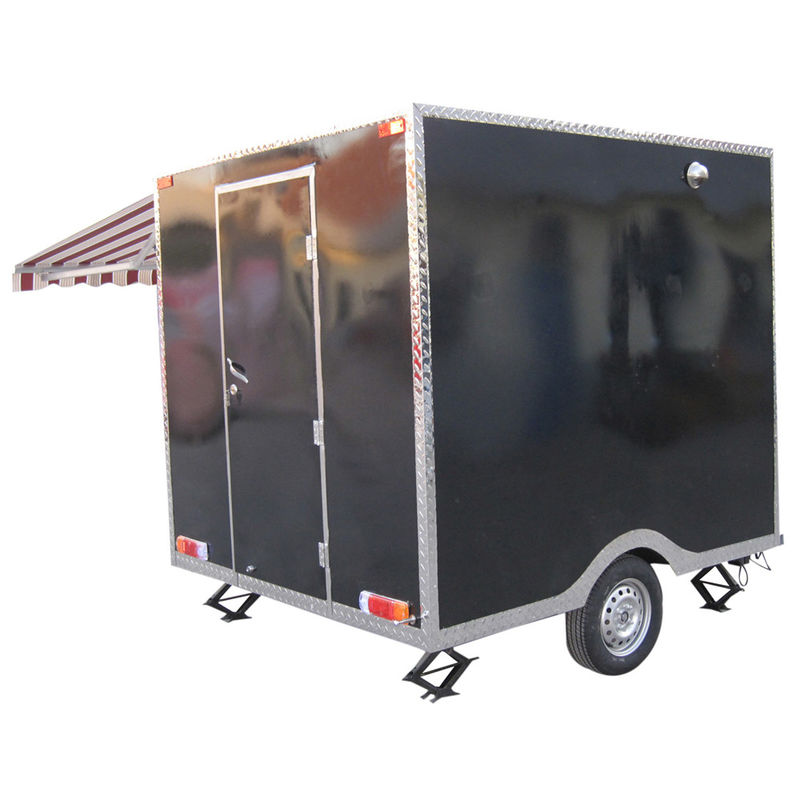 Full Kitchen Food Truck Caravan for Frozen Food Transport and High Productivity