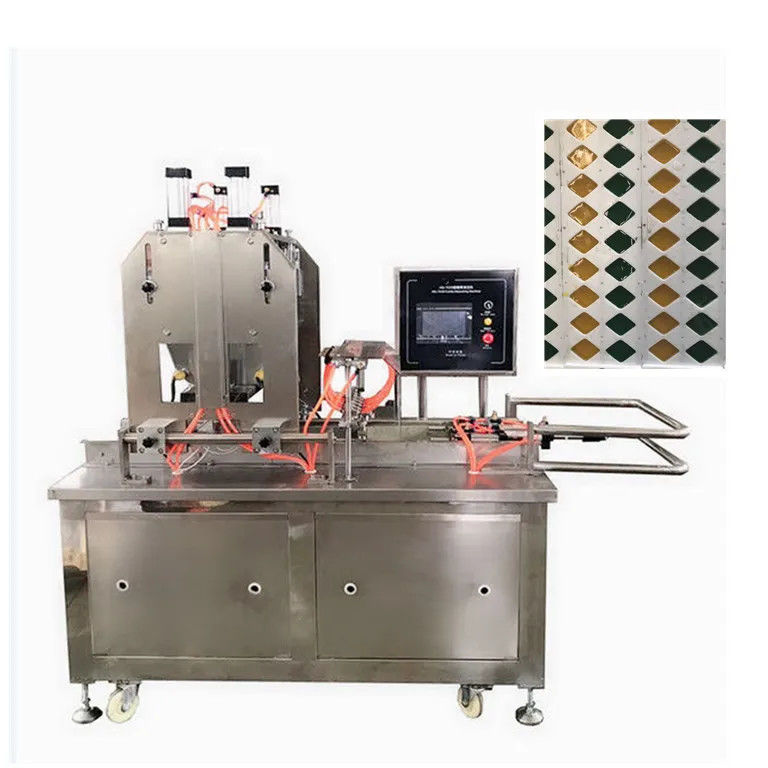 Shanghai 50kg/h Lollipop Toffee Jelly Gummy Bear Candy Making Machine for Retail Sale