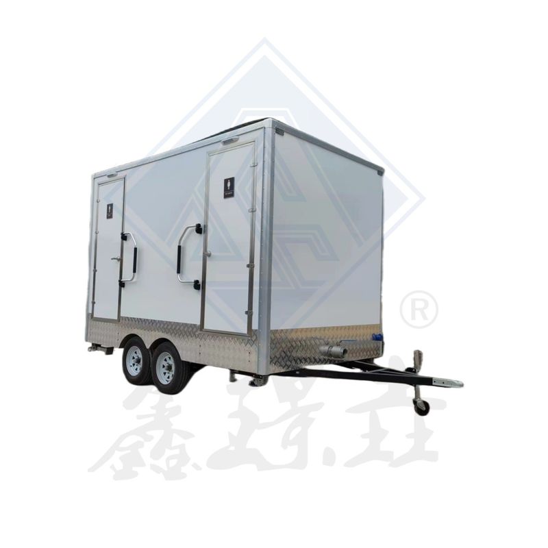 Outdoor Portable Toilet Trailer for Public Facilities 2/3 Stall Mobile Restroom